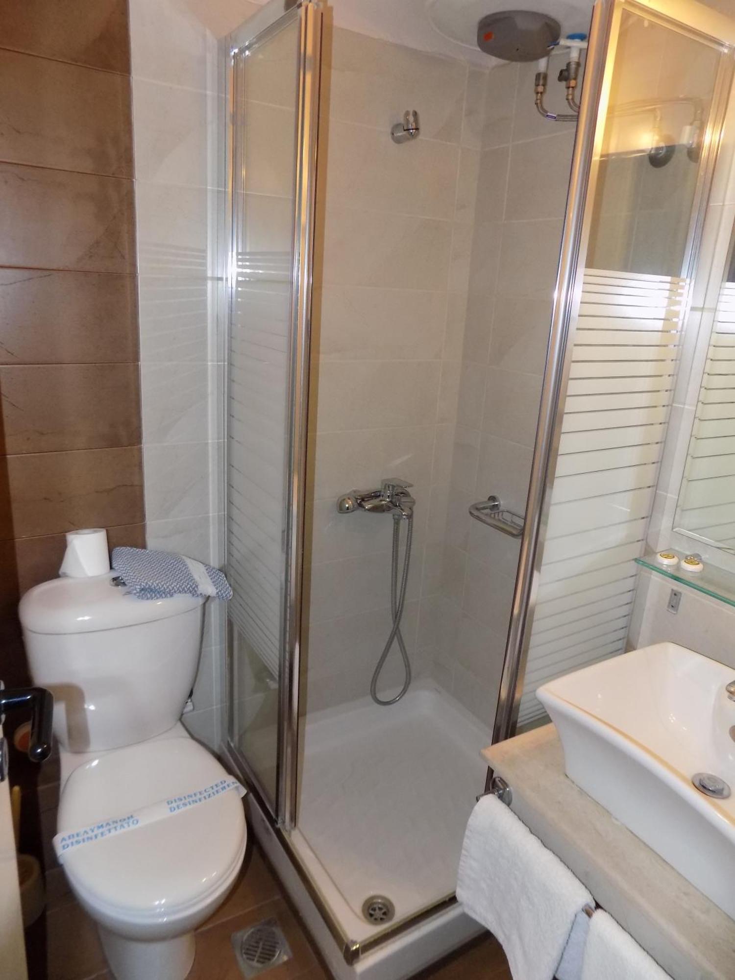 Hotel Arethousa Loutra Edipsou  Bilik gambar